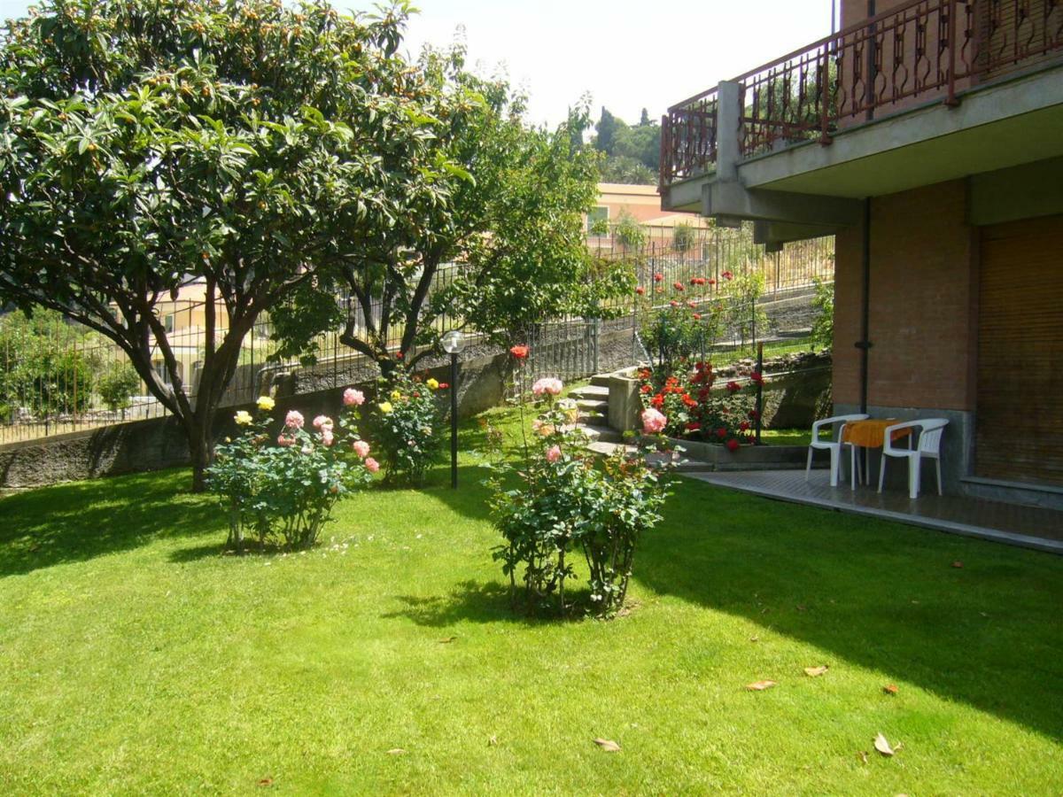 Le Gardenie Da Fil Bed & Breakfast บอร์ดิเกรา ภายนอก รูปภาพ